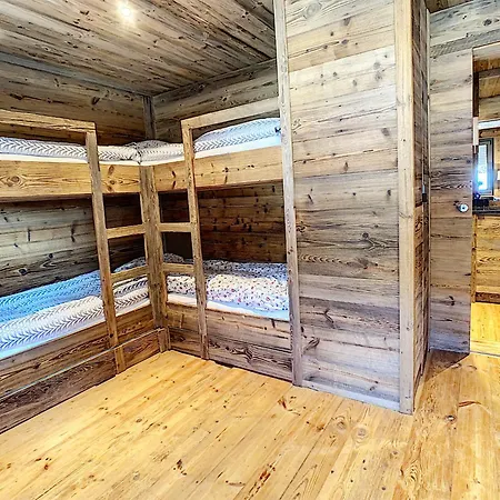 Luxe & Charme - In & Out Apartman *